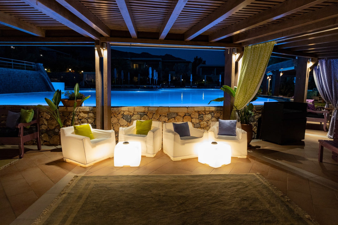 Bright Ideas for Luxurious Outdoor Lighting: Enhancing Your Landscape - ATY Home Decor