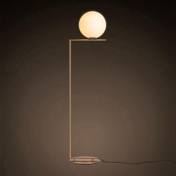 Lampadaire LED moderne abat-jour boule de verre lampe sur pied pour chambre salon conceptions d'or
